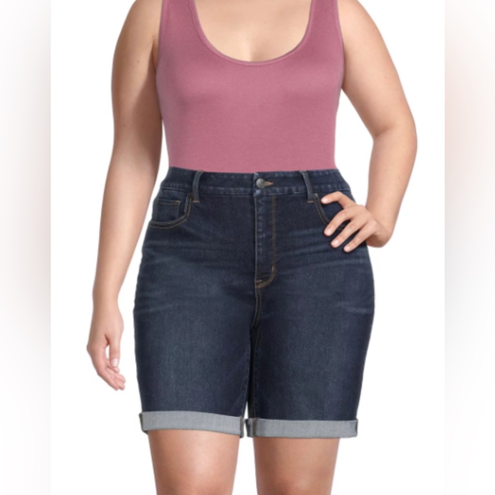 Dark Wash Bermuda Short